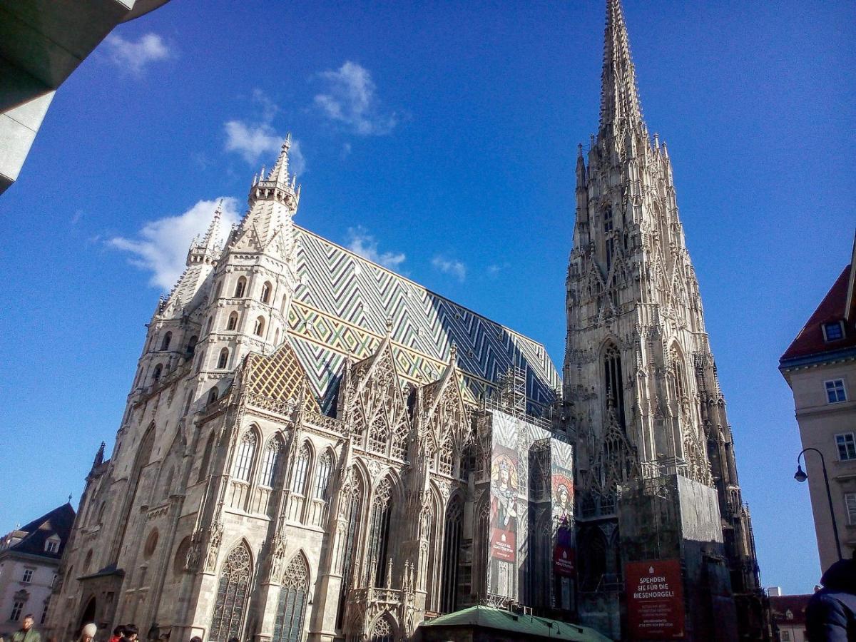 Eden In Stephansdom Viena Exterior foto